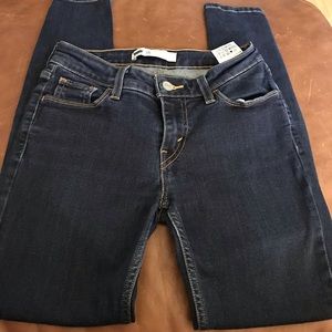 LEVIS SKINNY JEANS SIZE 26 STRETCH